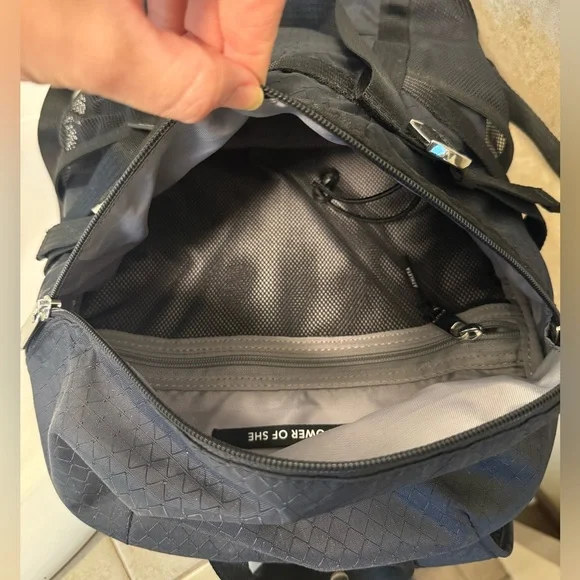 Athleta Excursion Backpack - Picture 9 of 11